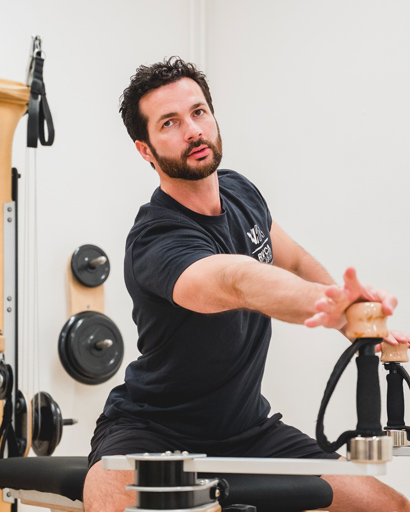 cours,ligne,gyrotonic,enseignant,simon